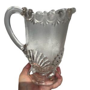Antique Westmoreland clear glass Shell & Jewel 42 OZ pitcher